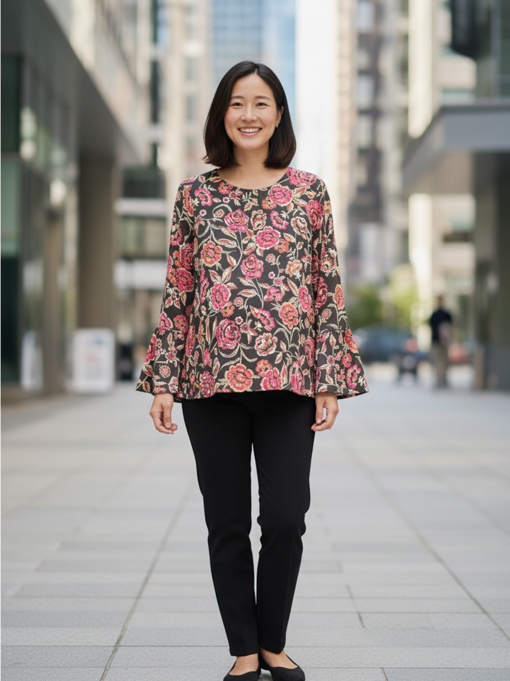 A:Glow Maternity Floral Bell Sleeve Blouse Size XL